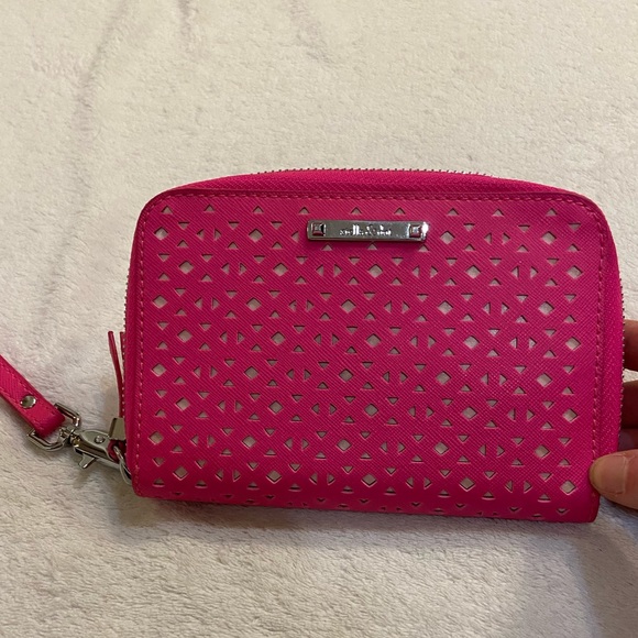 Stella & Dot Chelsea Wristlet Wallet - Picture 4 of 7